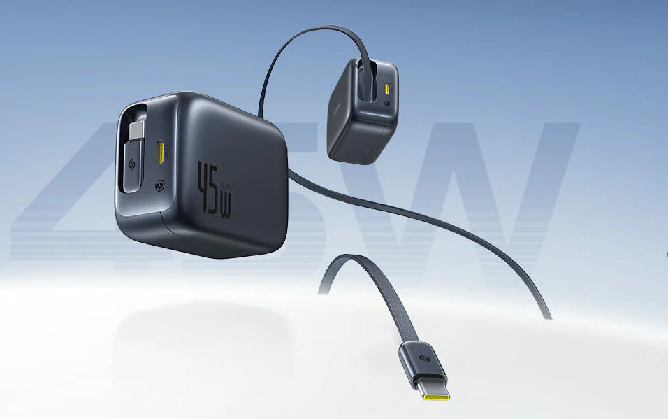 The Universal Travel Adapter: Your Complete 2025 Guide