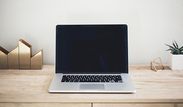 How to Clean a Laptop Screen