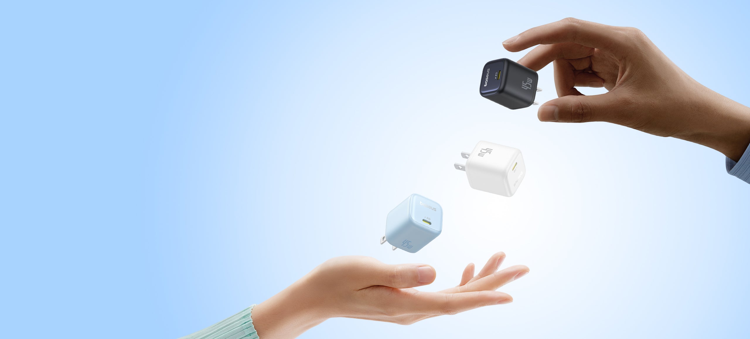 Baseus PicoGo
Pioneering the 45W Charging Lineup
For iPhone 16 Lineup Full-Speed Charging
