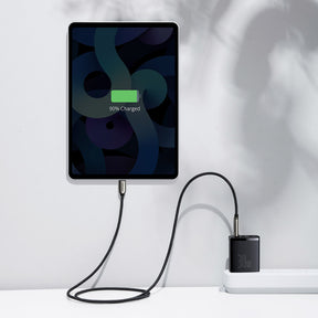 baseus_fast_charger_charging_ipad