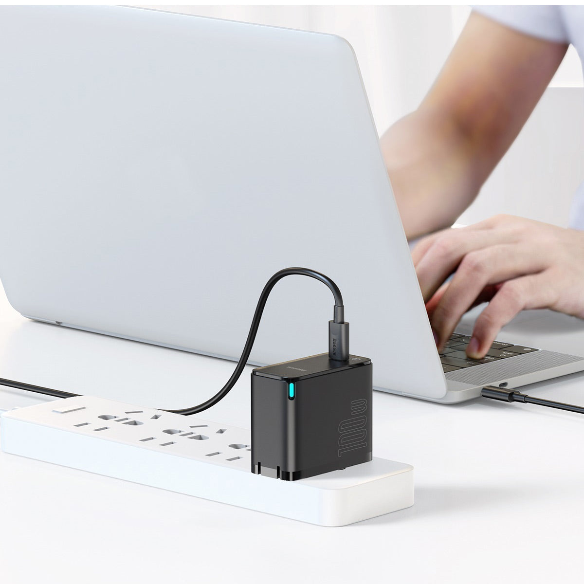 baseus_gan2_usb_c_fast_charger_100w_for_office