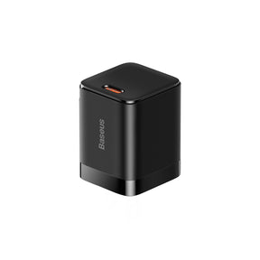 Baseus CCGN010201 30W USB-C / TYPE-C GAN3 cargador rápido, enchufe de EE.  UU. (Negro)